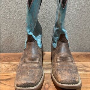 Ariat Women’s  Distressed Brown and Turquoise Western Boots
